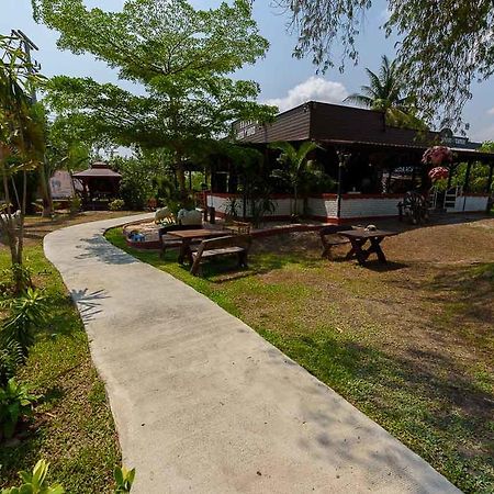 Cowboy Farm Resort Pattaya Ban Huai Yai 외부 사진