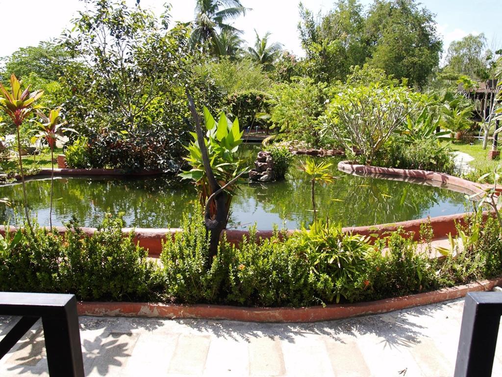 Cowboy Farm Resort Pattaya Ban Huai Yai 외부 사진